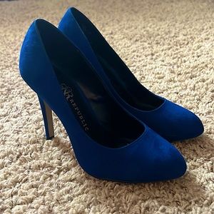 Vibrant blue 3” heels